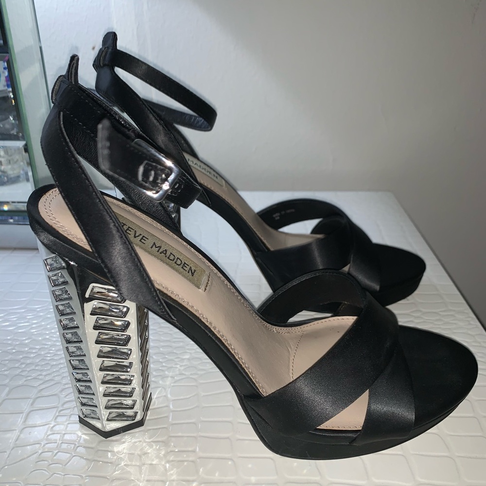 Steve Madden Sandals